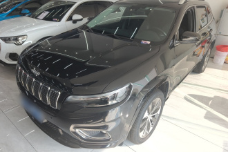 Jeep 自由光 2019款 2.0T 四驱全能版 国VI