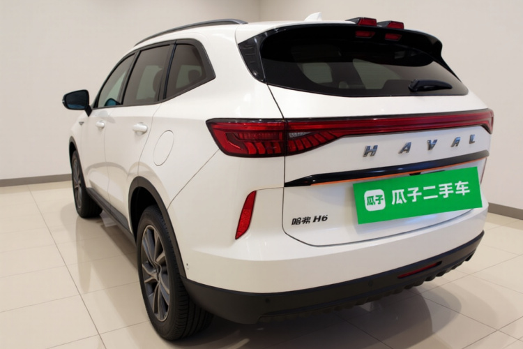 哈弗H6 2022款  第三代 1.5T 自动两驱Supreme+车身外观5
