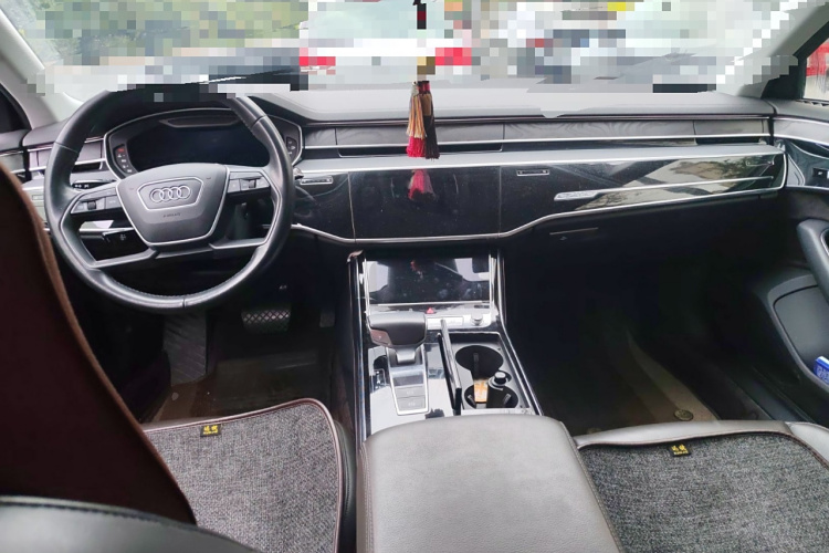 奥迪A8 2018款 A8L 55 TFSI quattro投放版精英型中控内饰12