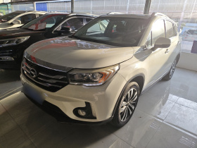 广汽传祺 传祺GS4 2016款 235T G-DCT豪华版