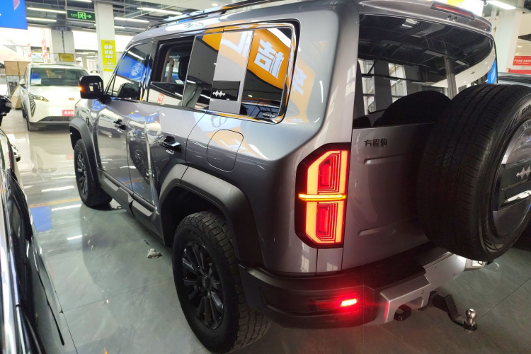 方程豹 豹5 2023款 领航版车身外观4