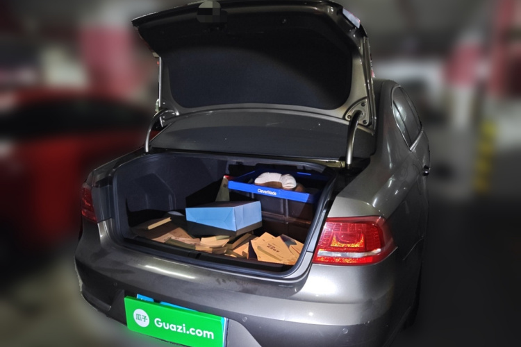 大众 迈腾 2015款 2.0TSI 尊贵型局部细节23