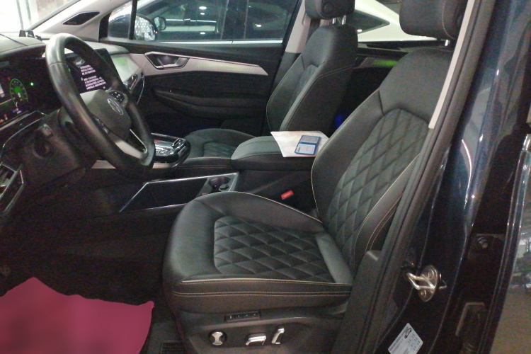 大众 揽境 2022款 530TSI 四驱旗舰胜境版Pro 6座中控内饰19