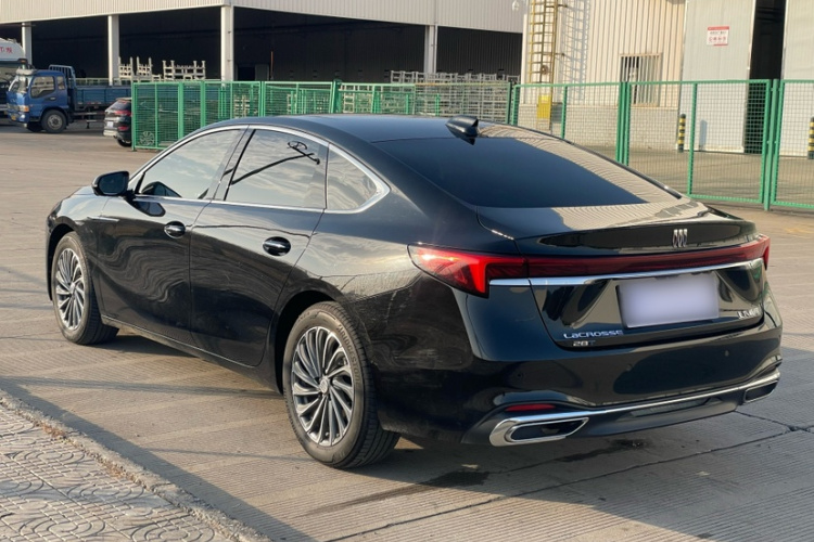 别克 君越 2023款 28T 越尊版车身外观6005