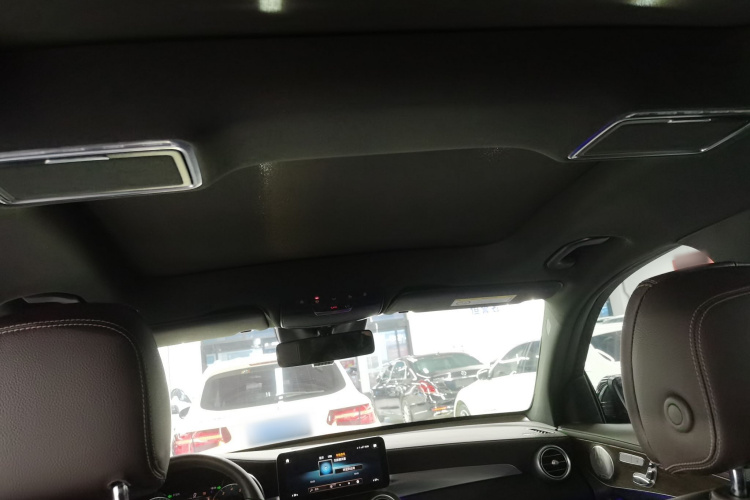 奔驰GLC 2022款 改款 GLC 300 L 4MATIC 动感型中控内饰22