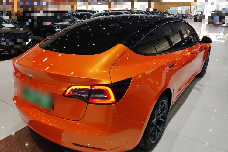 特斯拉 Model 3 2021款 标准续航后驱升级版车身外观7