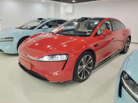 鸿蒙智行 智界S7 2024款 Ultra 四驱旗舰版