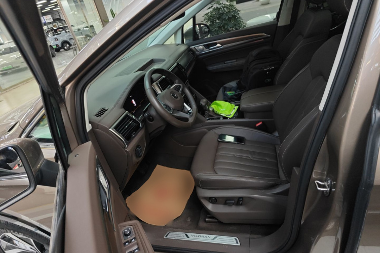 大众 威然 2020款 330TSI 豪华版中控内饰19