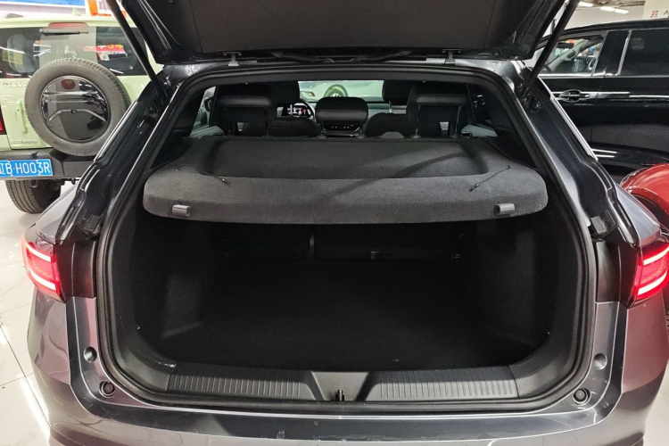 大众 ID.4 X 2023款 升级款 纯净智享版机舱底盘23