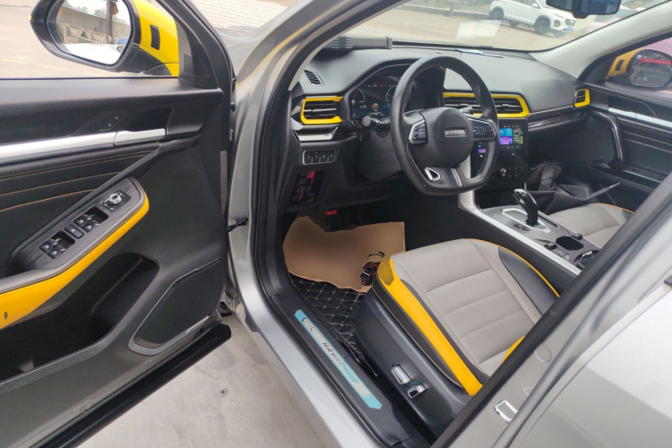 哈弗F5 2020款 1.5T DCT i趣中控内饰20