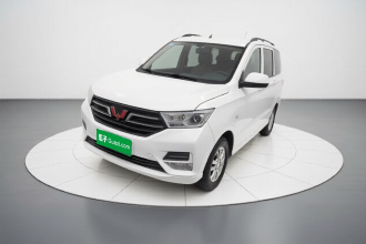 五菱汽车 五菱宏光 2021款 1.5L改款 S标准型 液压助力LAR