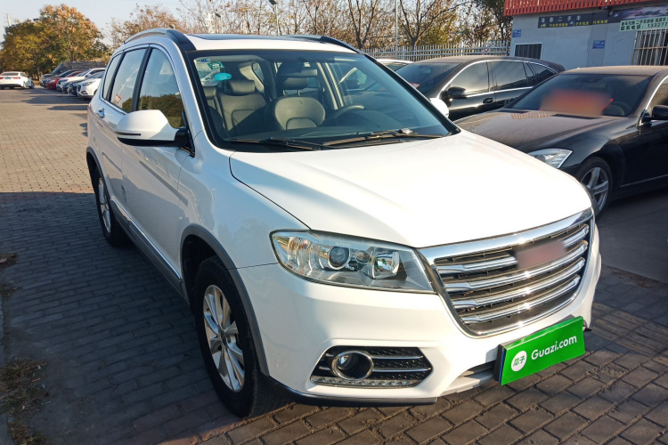 哈弗H6 2018款 红标 运动版 1.5T 手动两驱精英型车身外观3