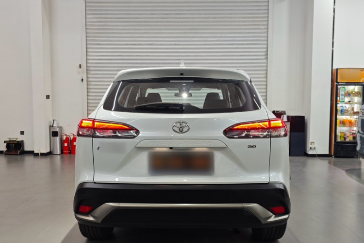 丰田 锋兰达 2022款 2.0L CVT豪华PLUS版车身外观6005