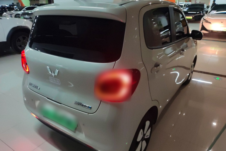 五菱汽车 宏光MINIEV 2025款 四门版 进阶款车身外观6005