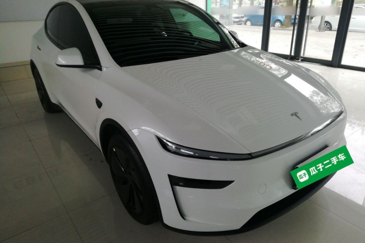 特斯拉 Model Y 2025款 后轮驱动版车身外观6002
