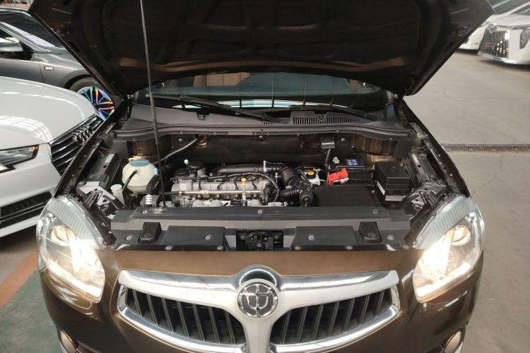 中华V5 2016款 1.5T 自动两驱智能型局部细节24