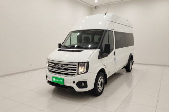 江铃福顺 2023款 2.0T 手动柴油长轴高顶后双胎商务车 6-9座