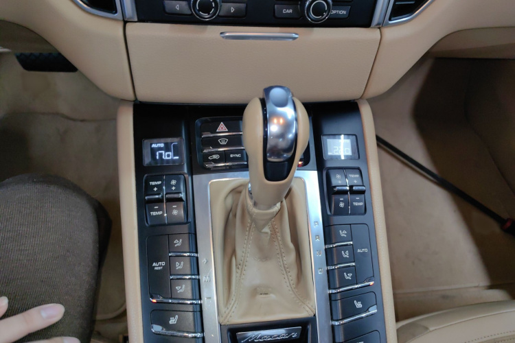 保时捷 2014款 Macan 2.0T局部细节16