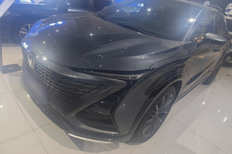 长安UNI-T 2023款 第二代 1.5T 尊贵型