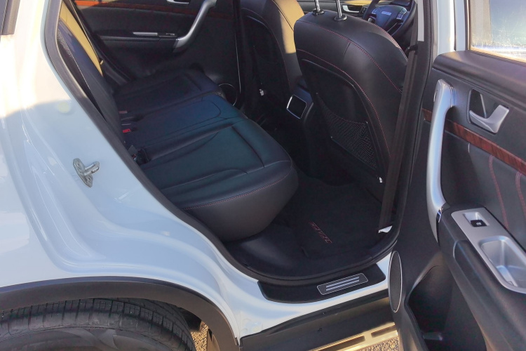 哈弗H6 2015款 改款 运动版 1.5T 手动两驱精英型局部细节9010