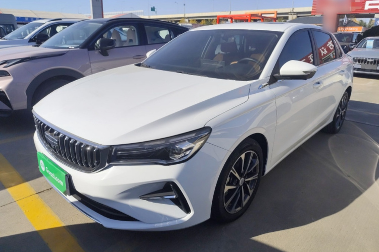 吉利汽车 帝豪 2025款 第4代 1.5L CVT旗舰型车身外观1