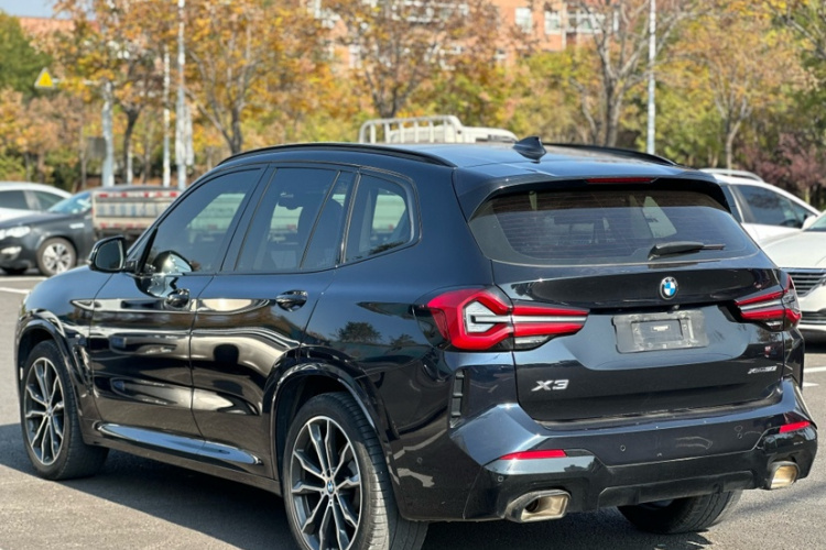 宝马X3 2023款 xDrive30i 领先型 M曜夜套装车身外观6003