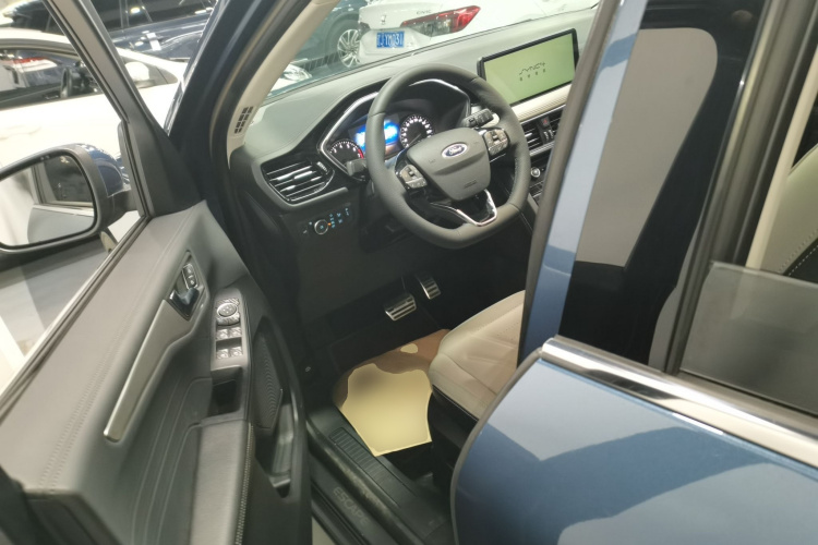 福特 锐际 2024款 EcoBoost 245 两驱耀享款中控内饰19