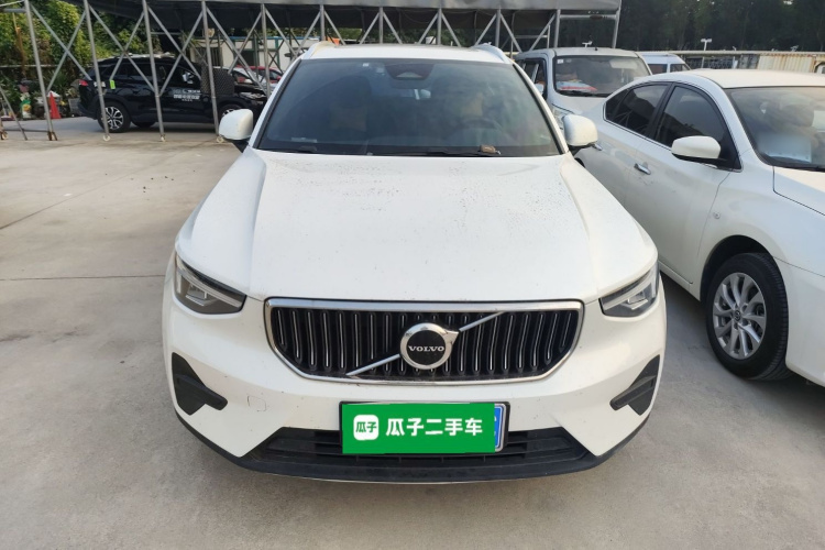 沃尔沃XC40 2023款 B3 智远豪华版车身外观6001