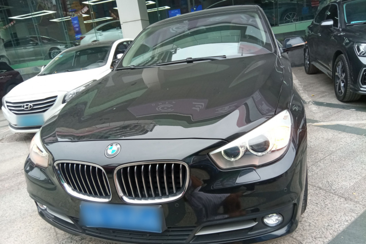 宝马5系GT 2014款 528i 领先型车身外观6001