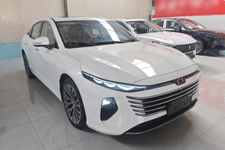 奔腾B70 2024款 龙腾版 1.5T 领创型车身外观3