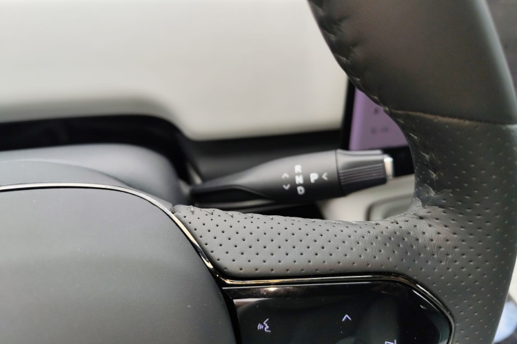 岚图汽车 岚图知音 2024款 长续航超充版局部细节18