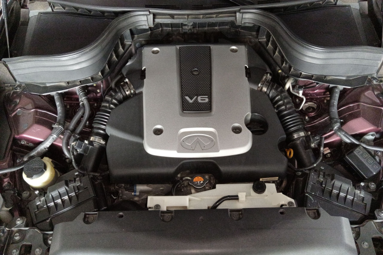 英菲尼迪QX50 2015款 2.5L 舒适版局部细节24