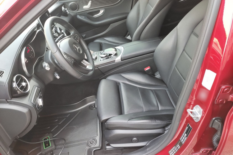 奔驰C级 2018款 C 180 L 时尚型运动版中控内饰19