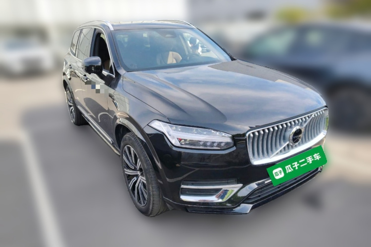 沃尔沃XC90 2024款 B6 智逸豪华版 7座车身外观3