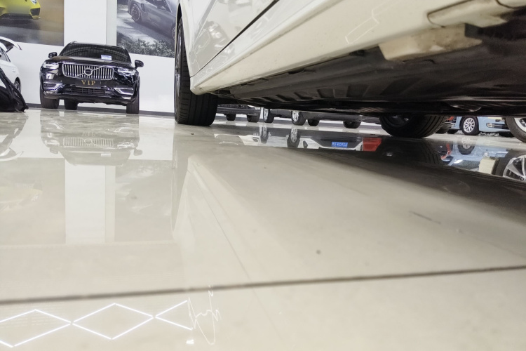 奔驰C级(进口) 2019款 C 260 旅行轿车局部细节9002