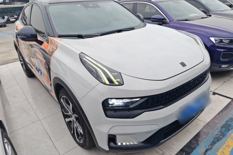 领克05 2020款 2.0TD 四驱劲Halo车身外观3