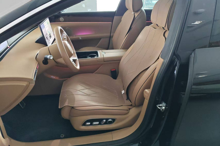 鸿蒙智行 享界S9 2024款 纯电 Ultra 四驱旗舰版局部细节19