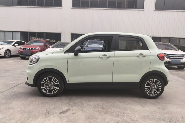 零跑汽车 零跑T03 2024款 403舒享版车身外观6003