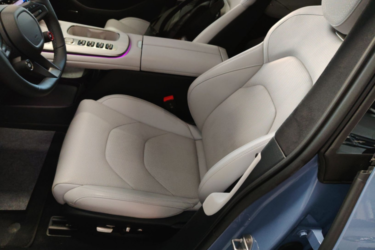 小米汽车 小米SU7 2024款 四驱超长续航高阶智驾Max版局部细节19