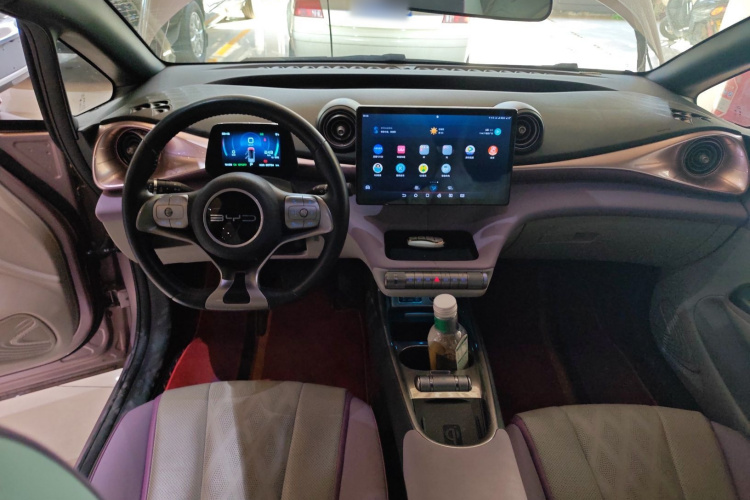 比亚迪 海豚 2023款 420km 时尚版中控内饰7002