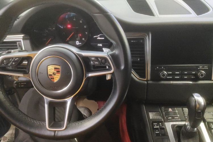 保时捷 2017款  Macan 2.0T中控内饰12