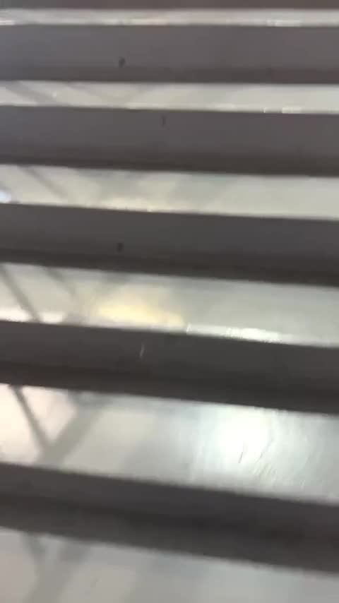 奔驰C级 2025款 C 260 L 运动版讲解2