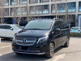 奔驰 威霆 2023款 2.0T 精英版 7座