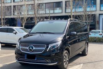 奔驰 威霆 2023款 2.0T 精英版 7座