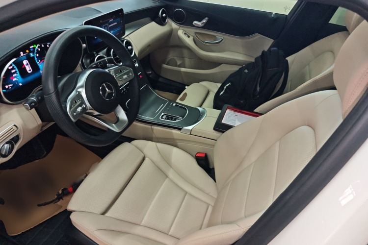 奔驰C级 2020款 C 200 L 时尚型运动版中控内饰19