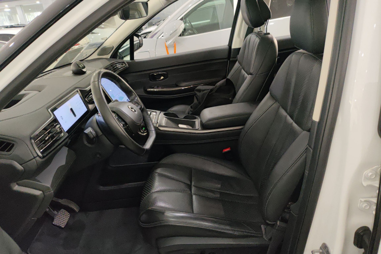 蔚来ES8 2020款 580KM 七座版中控内饰19