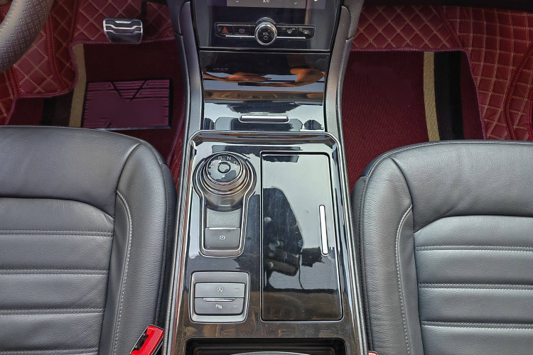 福特 锐界 2020款 EcoBoost 245 两驱豪锐型 7座中控内饰7006