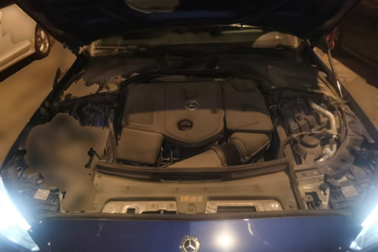 奔驰C级 2022款 C 260 L 运动版局部细节24