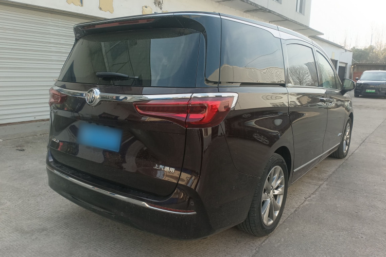 别克GL8 2020款 Avenir艾维亚 六座贤礼版车身外观7