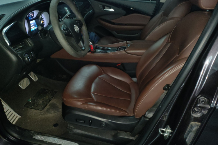 别克 昂科威 2018款 28T 四驱精英型中控内饰19